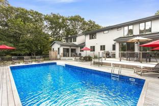 7 Harbor Rd - Photo 1 of 1