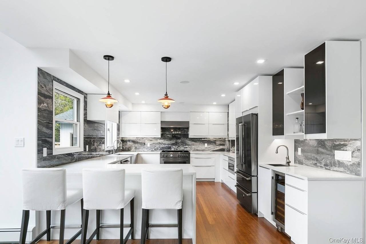 7 Harbor Rd - Photo 3 of 22