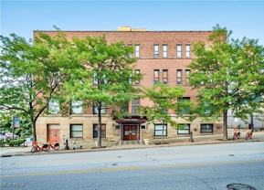 1133 W 9th St Apt 109 #109 - Photo 1 of 1
