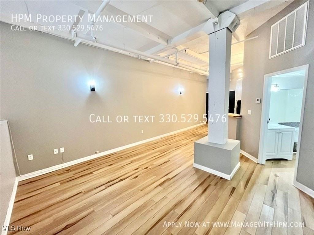 1133 West 9th Street #117 - Photo 3 of 11