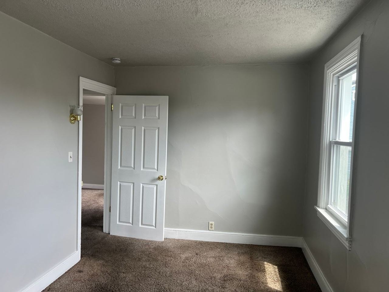 643 Avenue G - Photo 6 of 7
