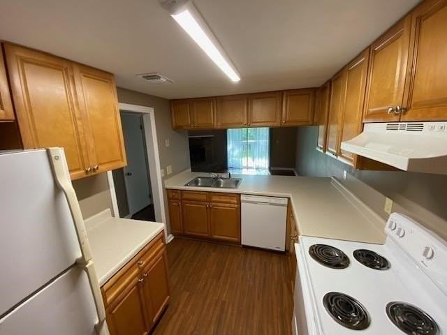 5453 Sombra Del Lago Drive #B - Photo 3 of 9