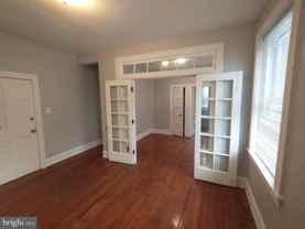 307 Dolphin St #2E - Photo 1 of 1