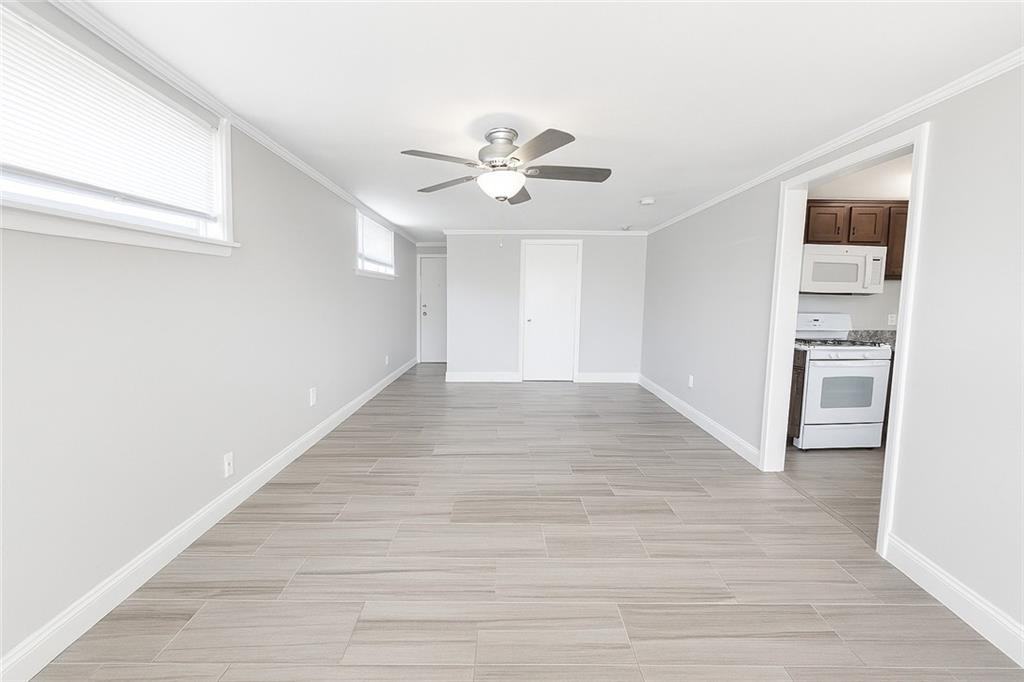 110 Vista Dr - Photo 3 of 13