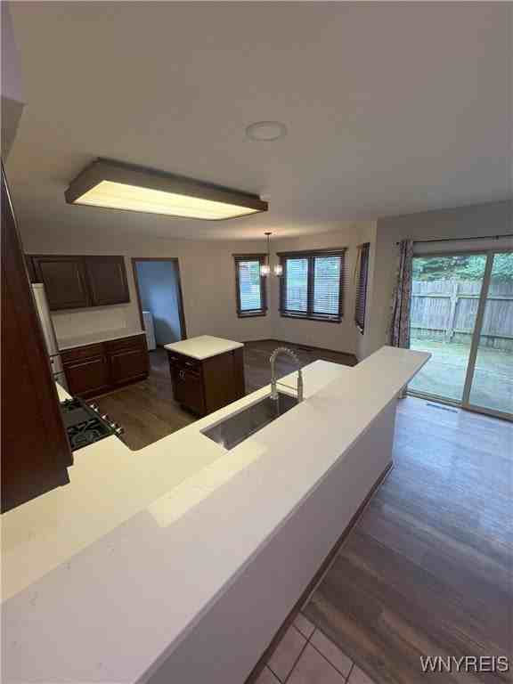 24 Bywater Dr - Photo 2 of 28