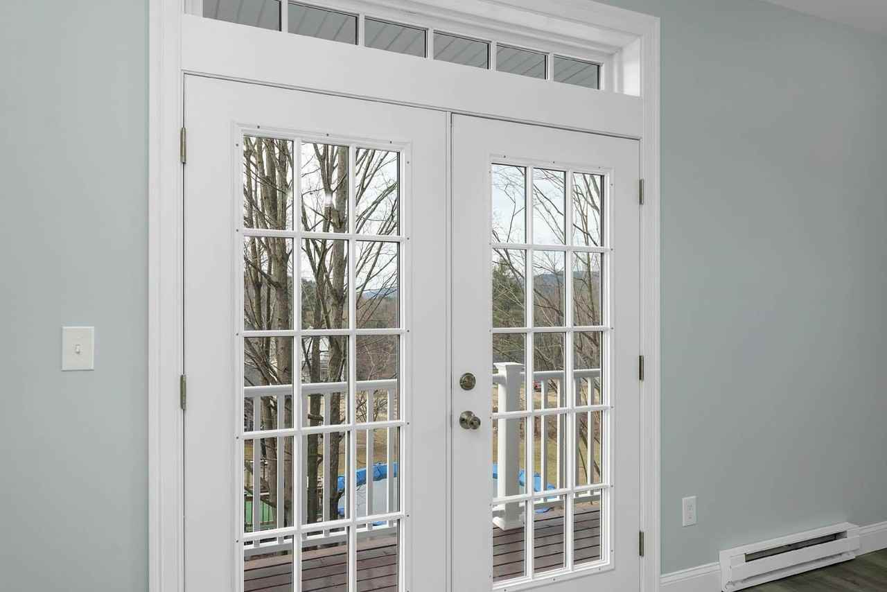 65 Main St - Photo 7 of 31