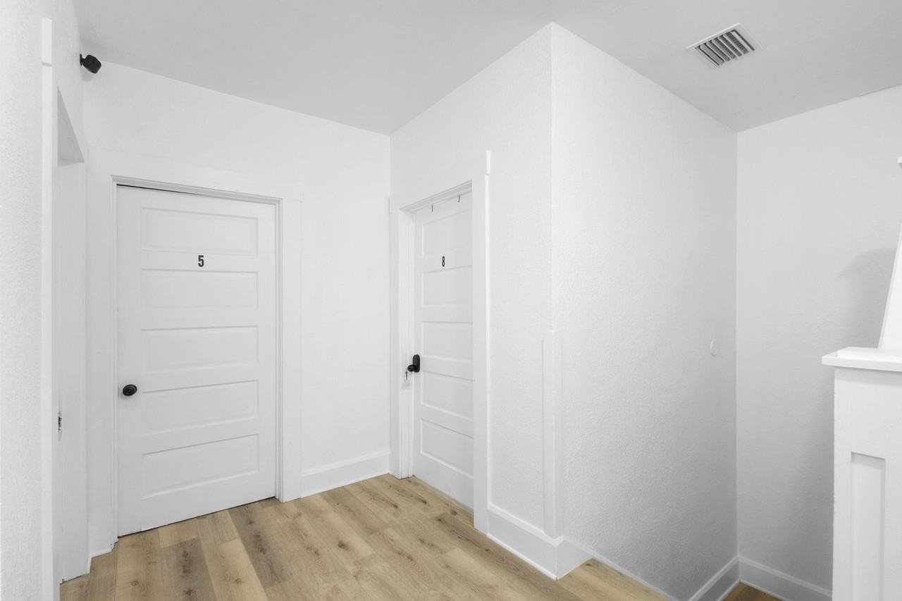 N Ohio Ave - Photo 3 of 8