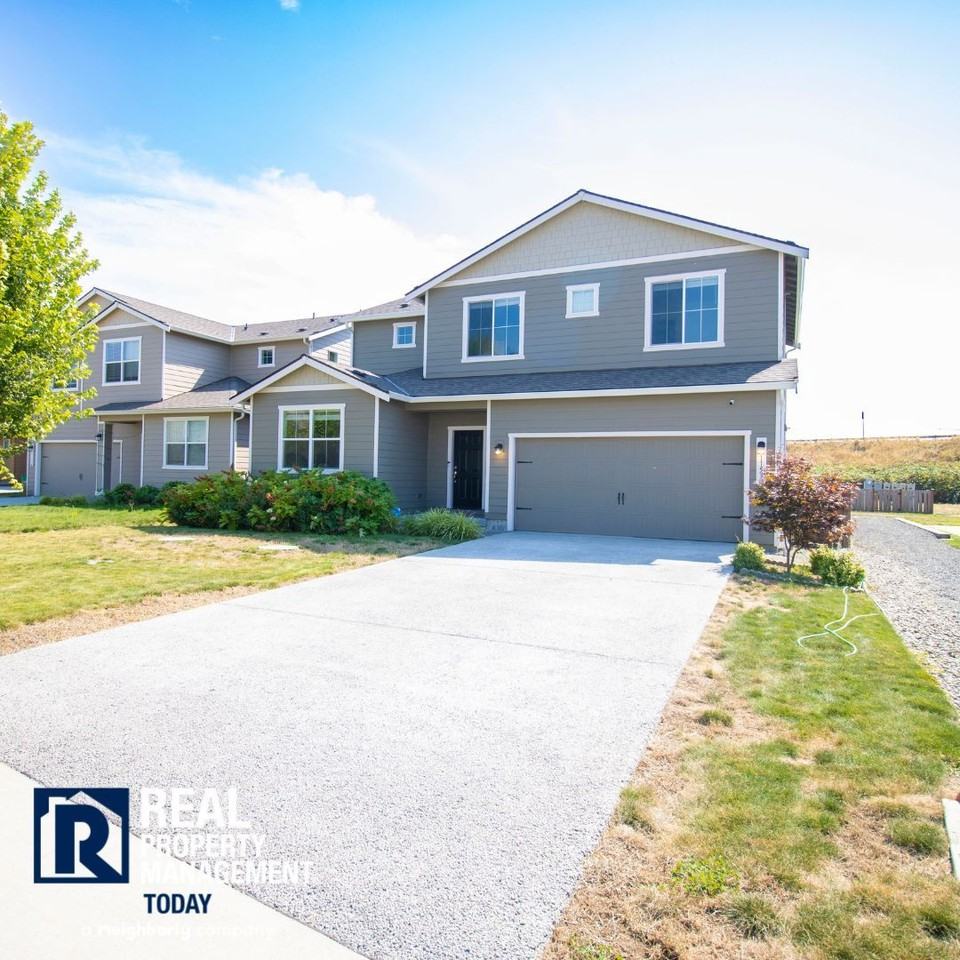 11530 57th Street Ct E - Photo 2 of 10