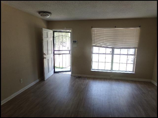 13222 Quail Bend Dr - Photo 2 of 10