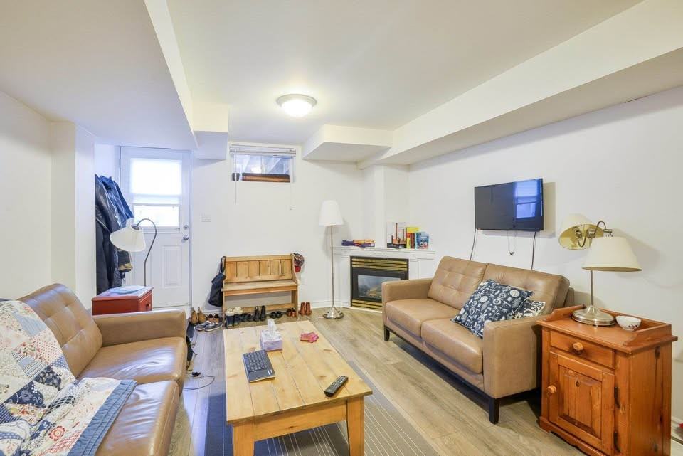 Dupont St & Dundas St W - Photo 2 of 9