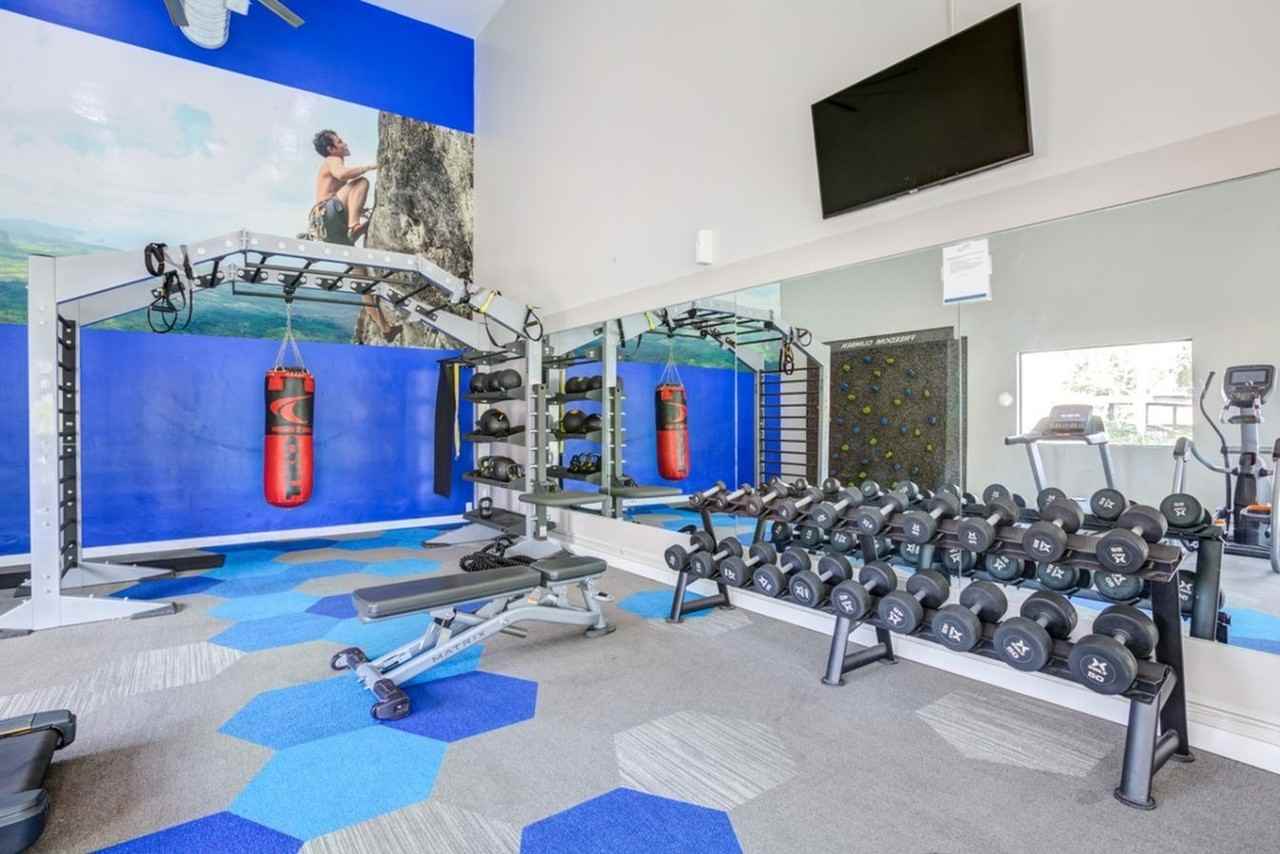 Argenta Apartments - Photo 5 of 36