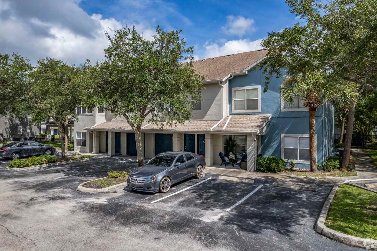 Calais Park Apartments - Photo 7 of 50