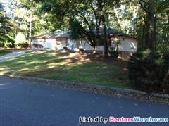 320 Tigris Way - Photo 2 of 11