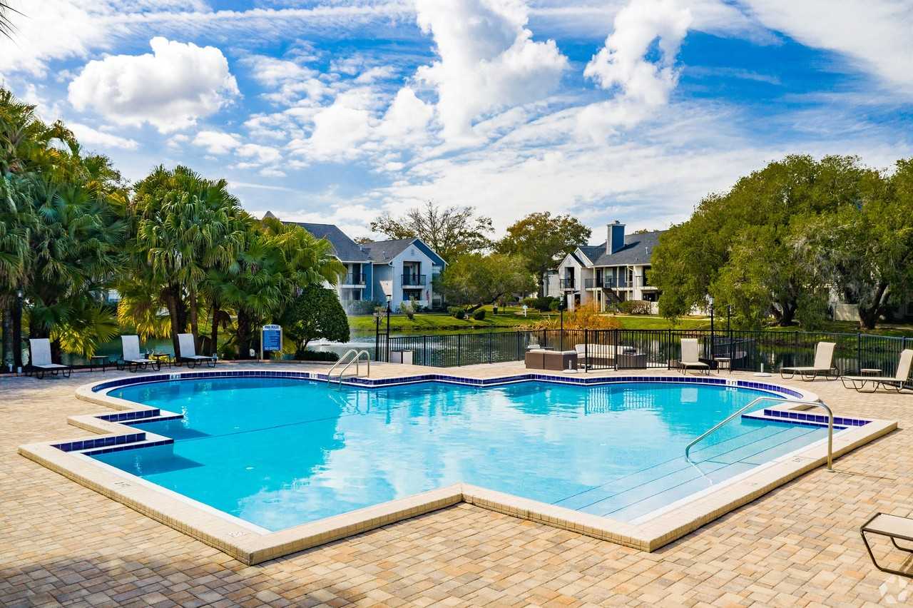 Bay Crossing - Photo 4 of 43