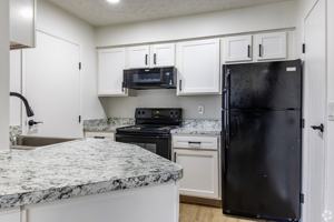 featured image of 1820 Hickory Creek Ln