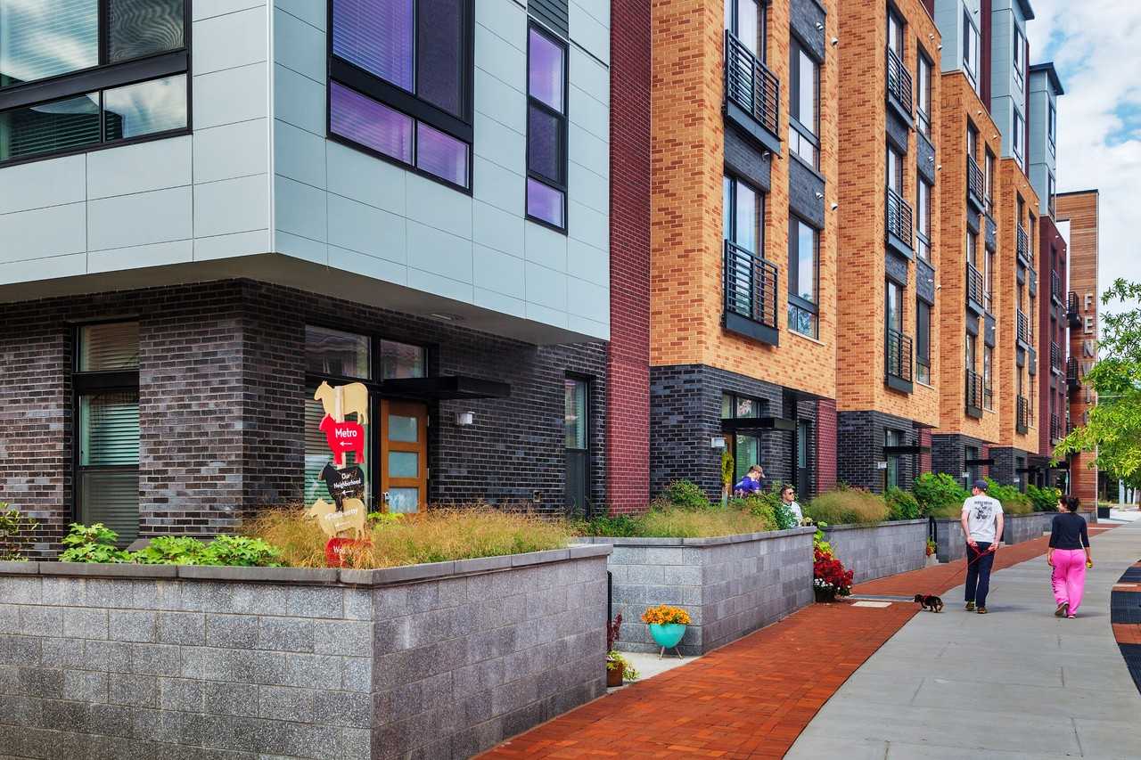 Fenwick Apartments - Photo 5 of 50