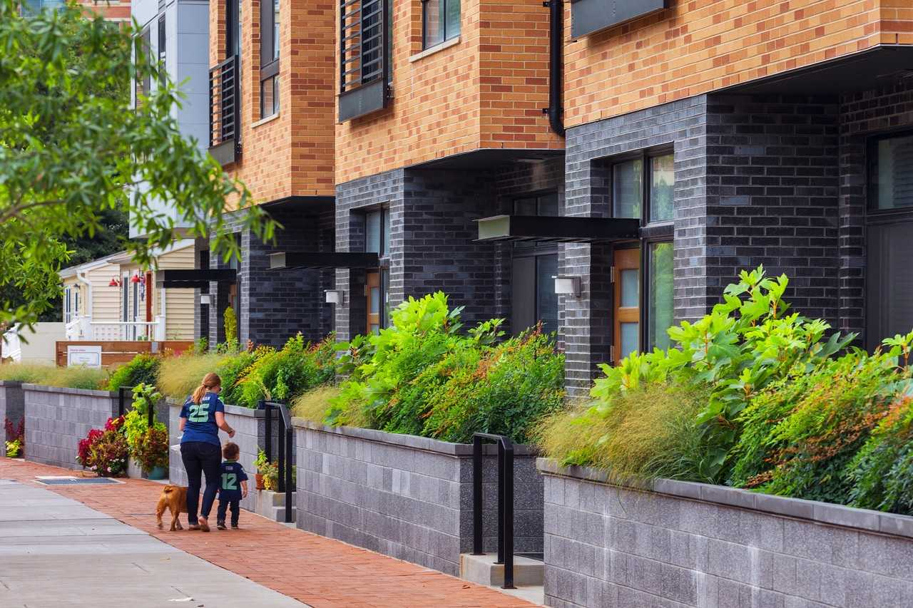 Fenwick Apartments - Photo 6 of 50