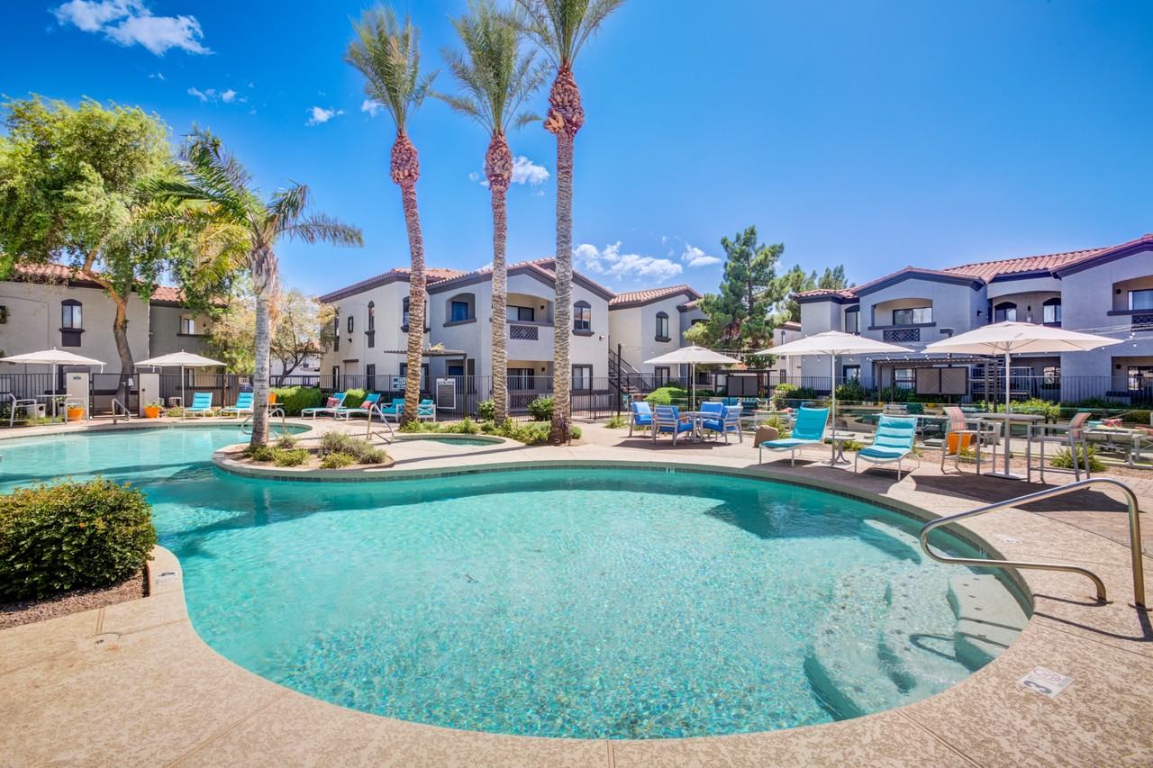 Estrella Gateway - Photo 3 of 49