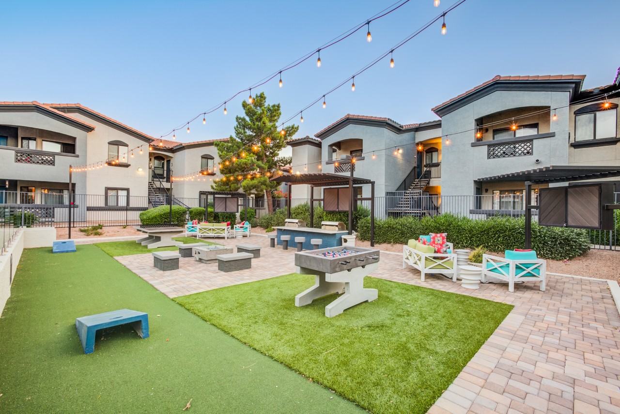 Estrella Gateway - Photo 5 of 49