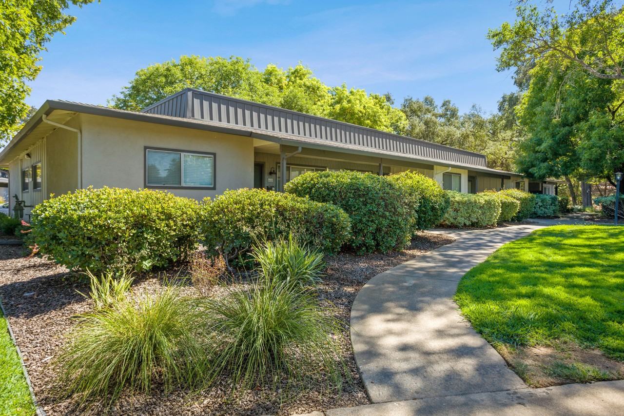 Rindle Ranch (55+) - Photo 4 of 40