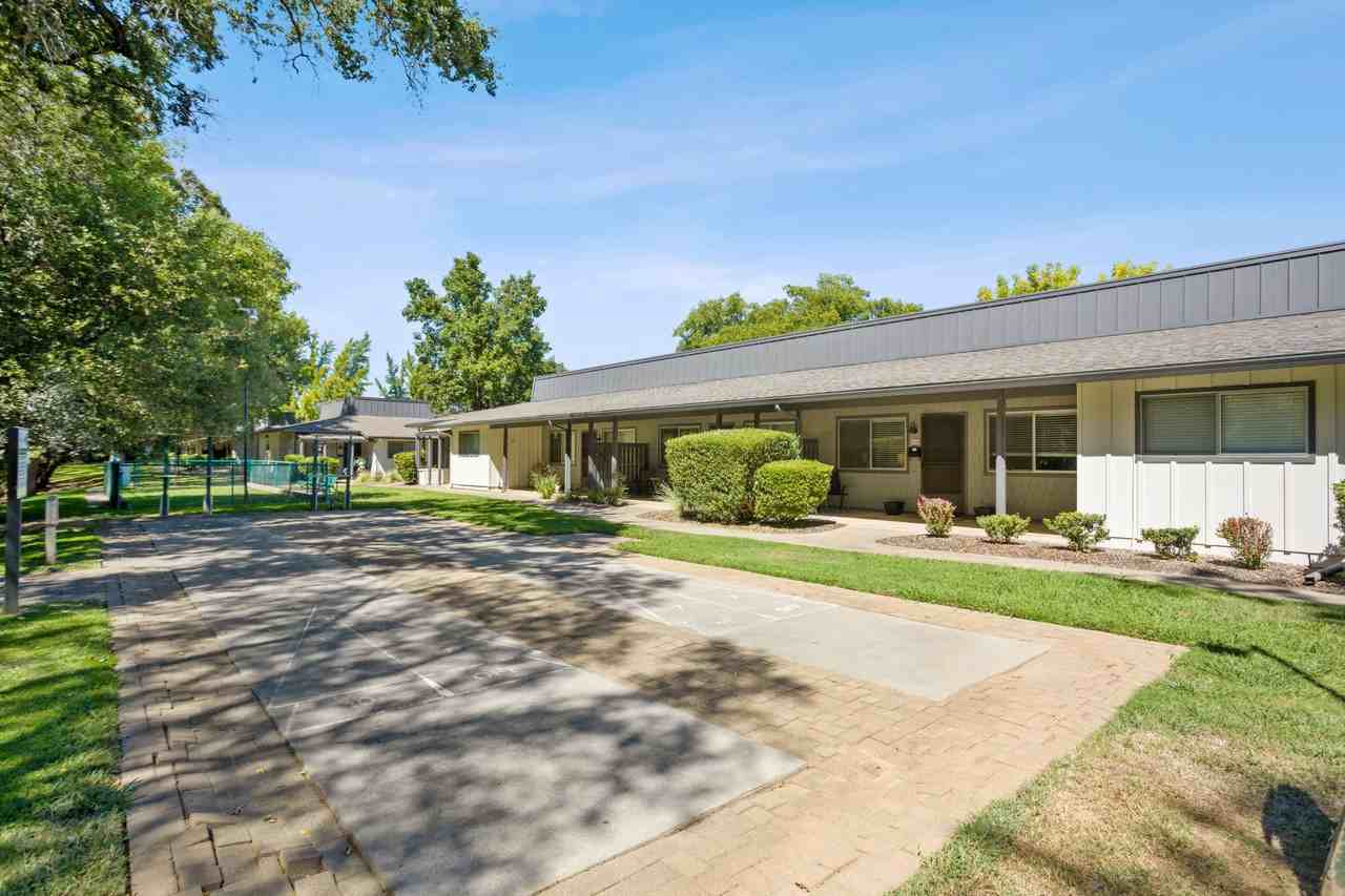 Rindle Ranch (55+) - Photo 5 of 40