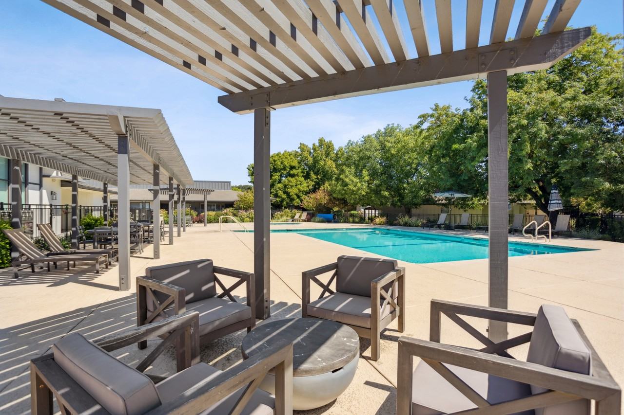 Rindle Ranch (55+) - Photo 4 of 39