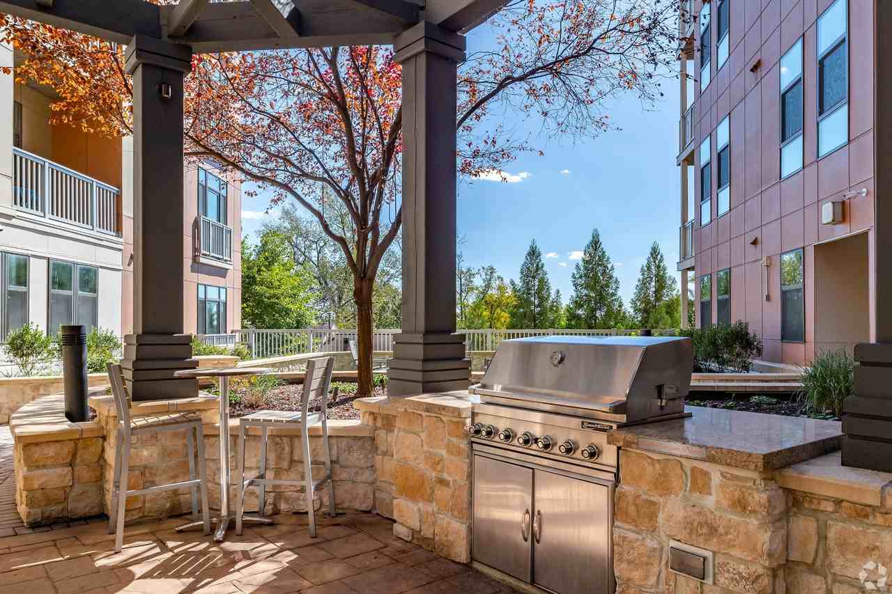 Maven at Wheaton - Photo 6 of 43