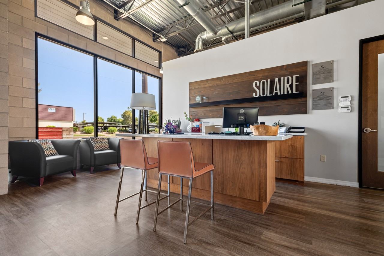 Solaire on Scottsdale - Photo 2 of 30