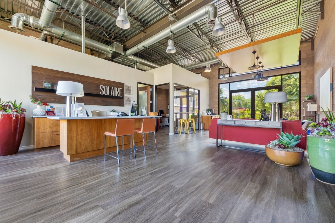 Solaire on Scottsdale - Photo 4 of 30