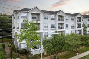 Villas at Hermann Park - Photo 1 of 1