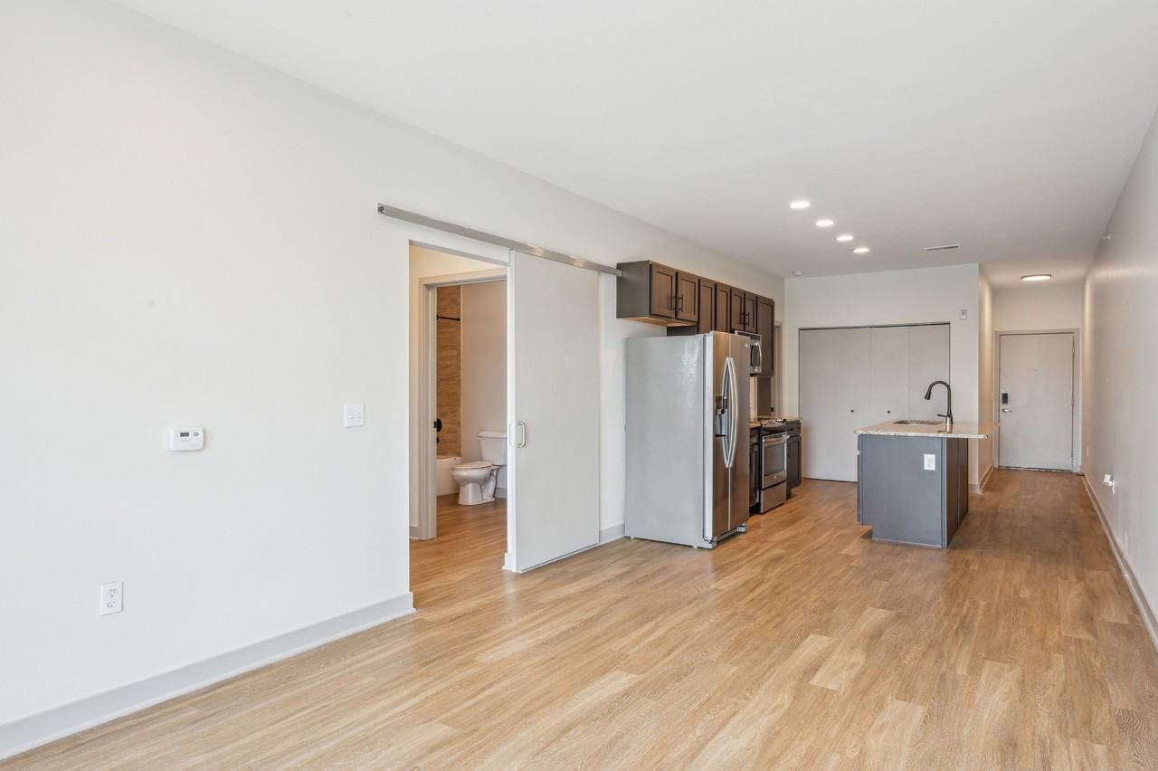 Waterside at River Park Apartments - Photo 6 of 50