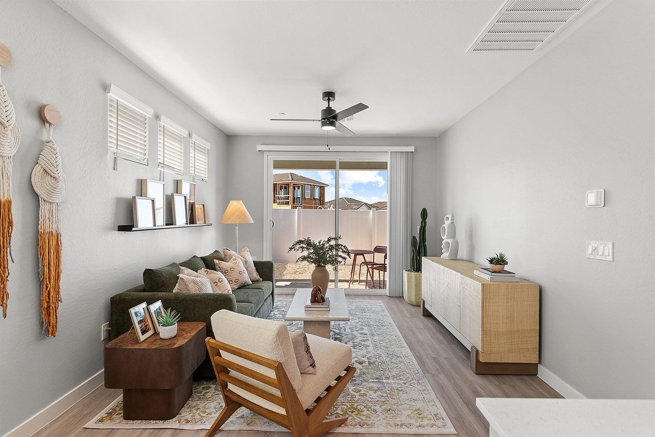 Verge - Photo 7 of 33