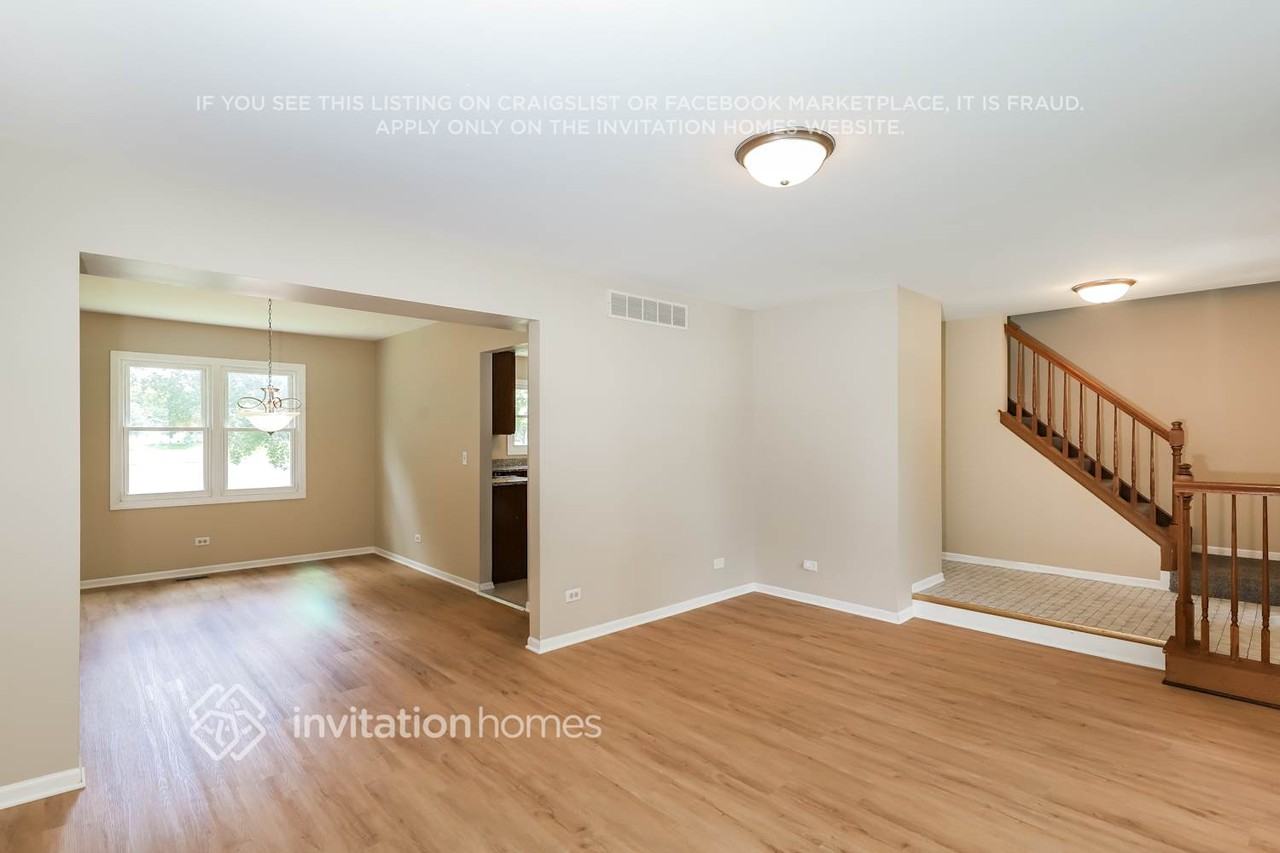 134 Brookwood Ln E - Photo 7 of 19