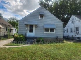 1108 Hathaway Ave - Photo 1 of 1
