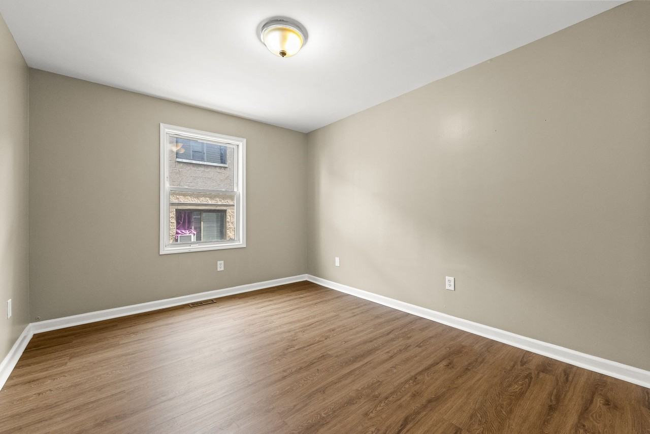 110 16th Avenue #2 - Photo 5 of 10