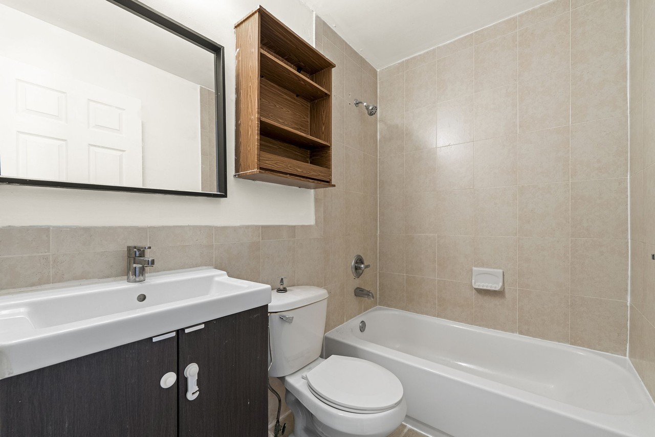 110 16th Avenue #2 - Photo 7 of 10