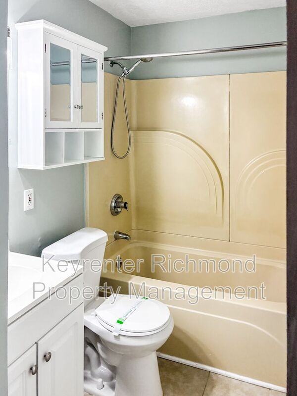 1019 Halsey Ln - Photo 6 of 12