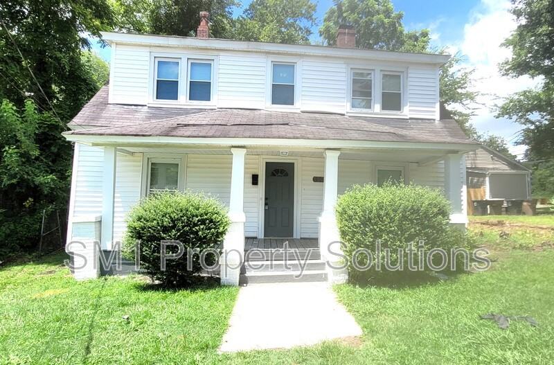 1306 Pearson St - Photo 2 of 17