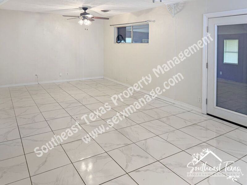 515 Devon St - Photo 2 of 17