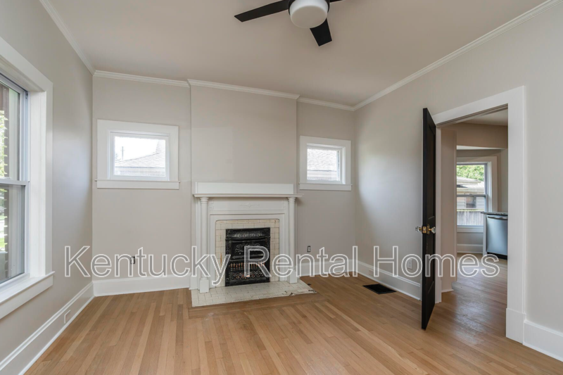 161 Preston Ave #1 - Photo 5 of 16