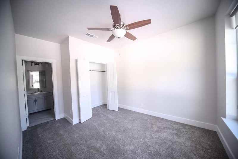2340 Benbrook Blvd - Photo 7 of 13