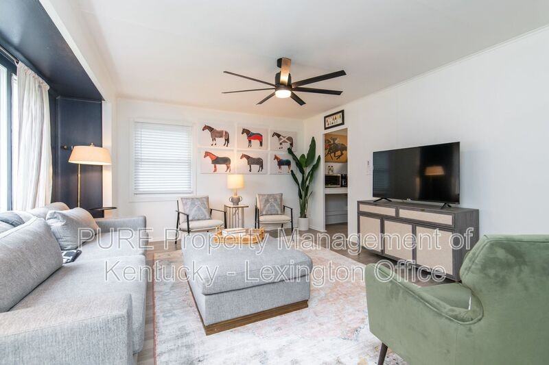 321 Mockingbird Ln - Photo 4 of 24