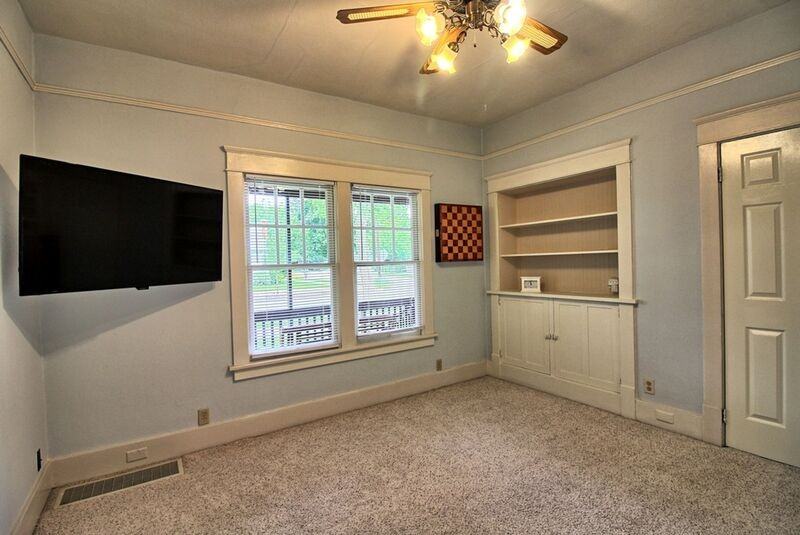2501 W Idaho St - Photo 4 of 11