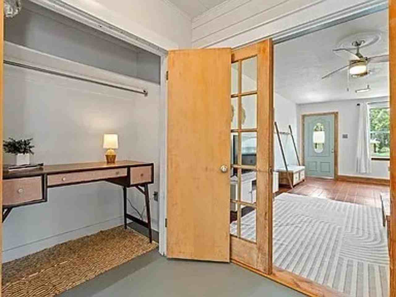 1958 Christian St - Photo 7 of 13