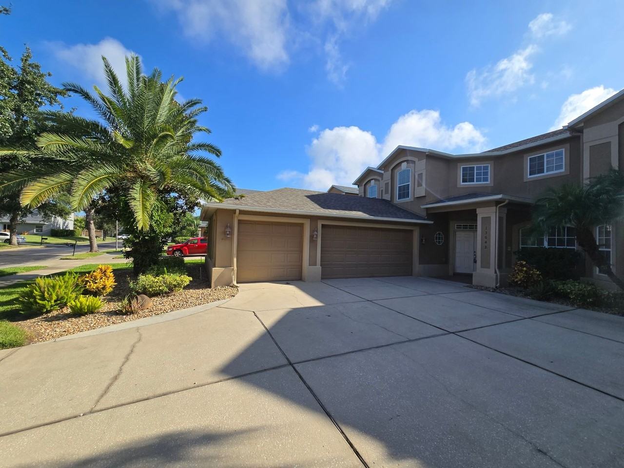 13642 Fox Glove St - Photo 2 of 43