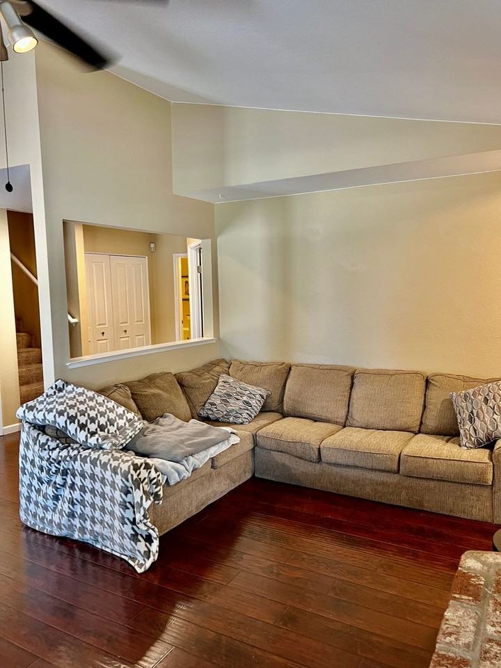 1 Marty Cir - Photo 3 of 19