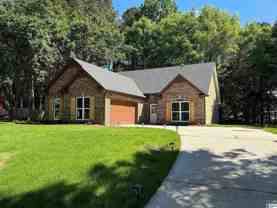 301 Shelby Forest Dr - Photo 1 of 1