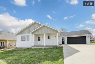1009 E 6th St - Photo 1 of 1