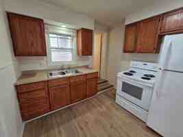 featured image of 807 W Packard St