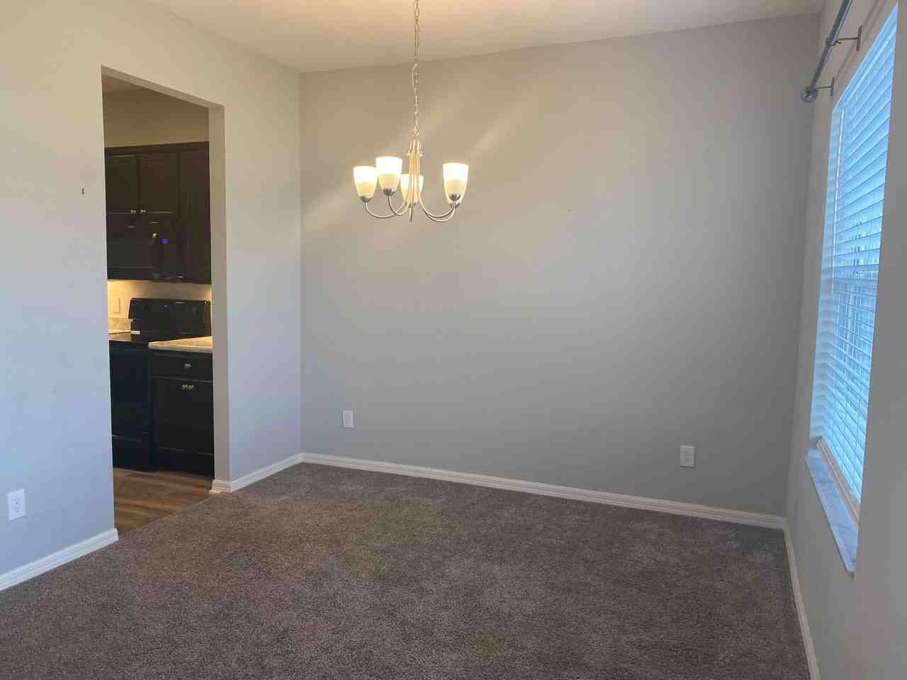 2895 Harlow Avenue - Photo 3 of 26